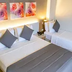 Ξενοδοχείο Ariel Alacati 3*