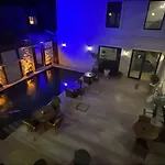Ξενοδοχείο Ariel Alacati 3*