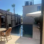 Ariel Alacati Ξενοδοχείο